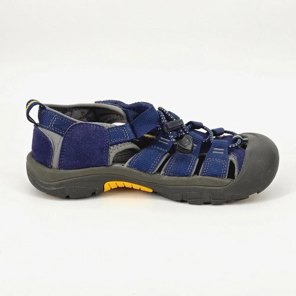 KEEN Newport H2 Navy Blue Yellow Waterproof Closed Toe Sandals Kids Size 3 VGUC